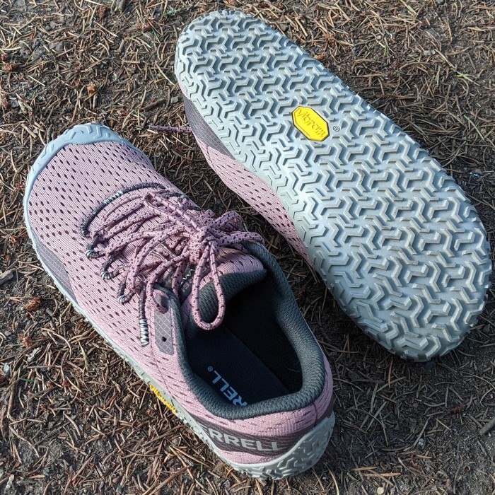 best barefoot shoes for women