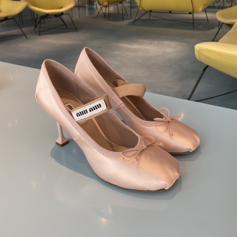 ballet flat heels