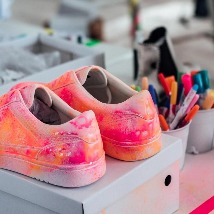 what paint to use on shoes