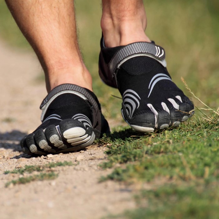 barefoot running shoes