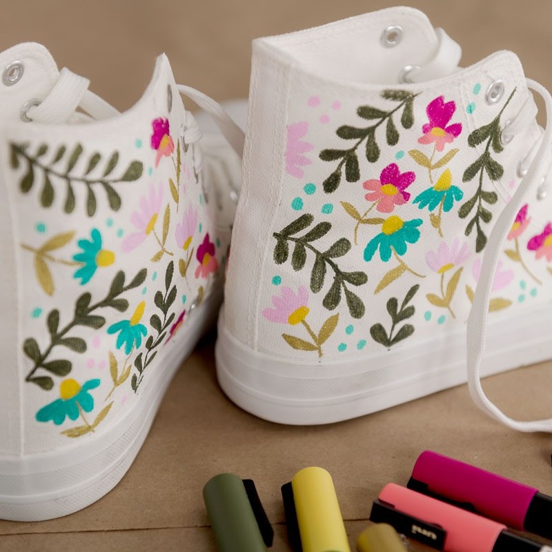 what paint to use on shoes
